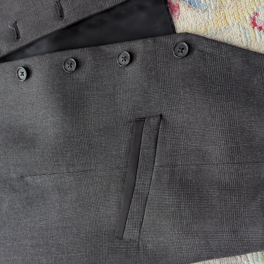 Euc Express Vest - Medium - image 3